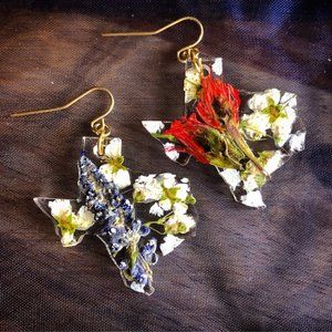 Dried Flower Texas Earrings